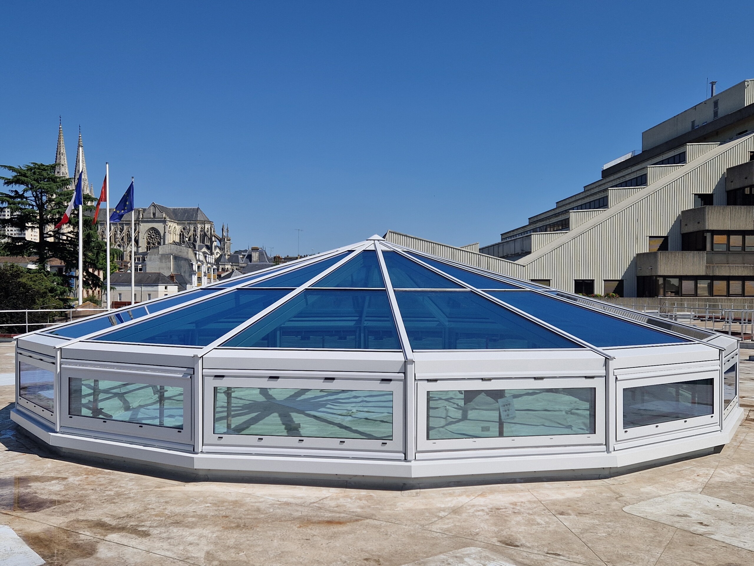 photos GLASSGO Médiathèque Cholet (1)